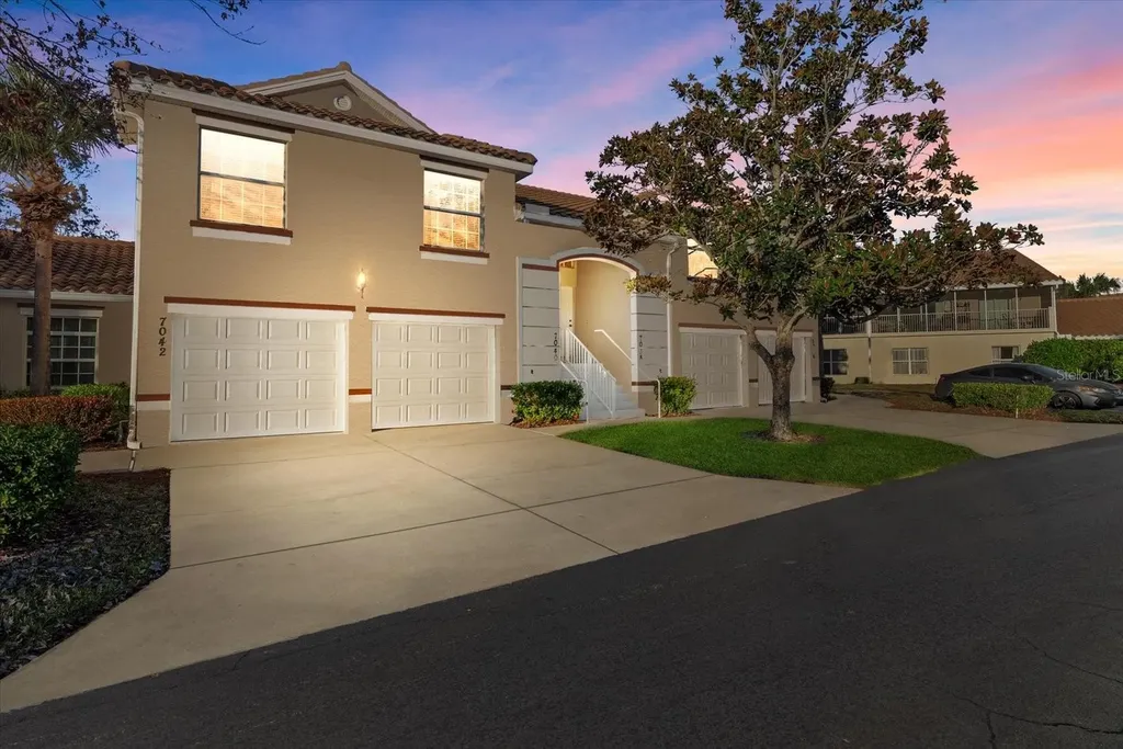 7040 Strand Circle Bradenton FL 34203