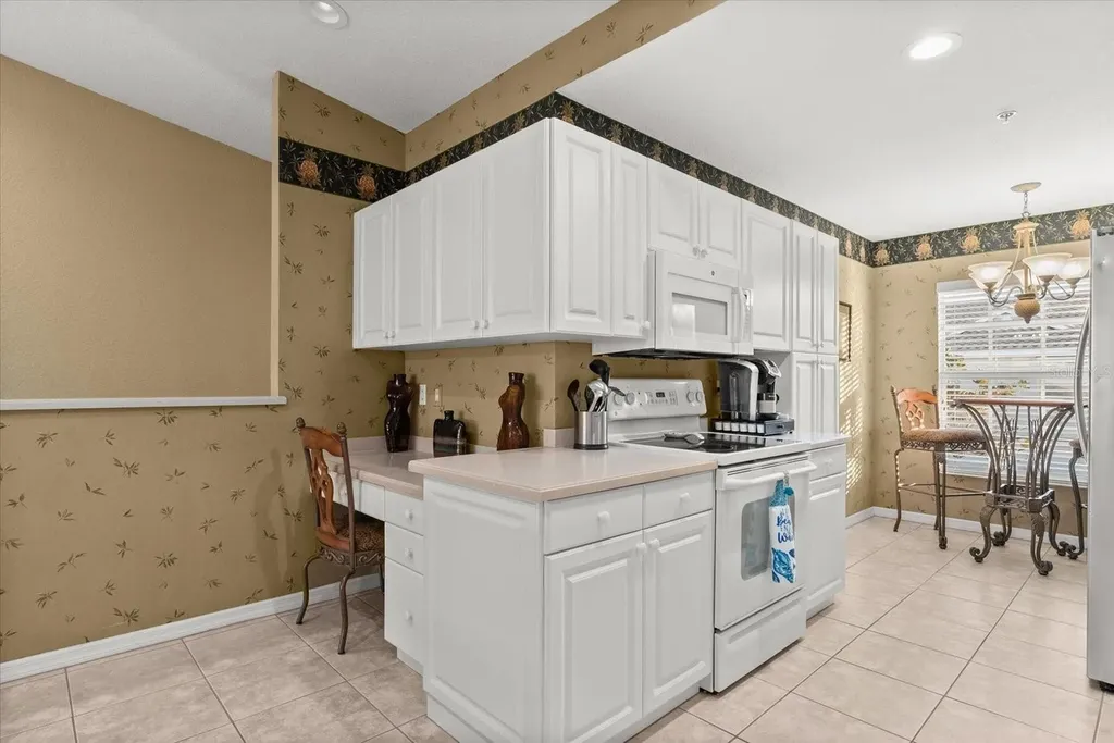 7040 Strand Circle Bradenton FL 34203