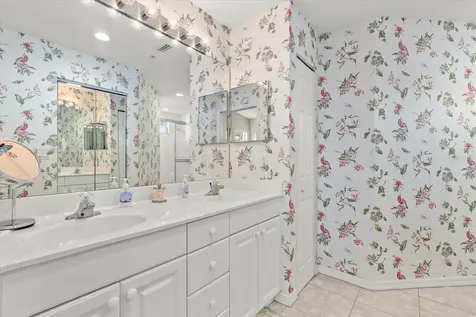 7040 Strand Circle Bradenton FL 34203