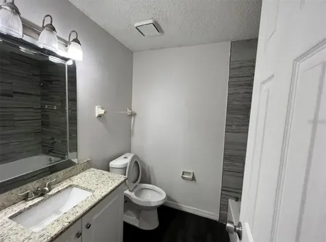 1089 Woodman Way Orlando FL 32818