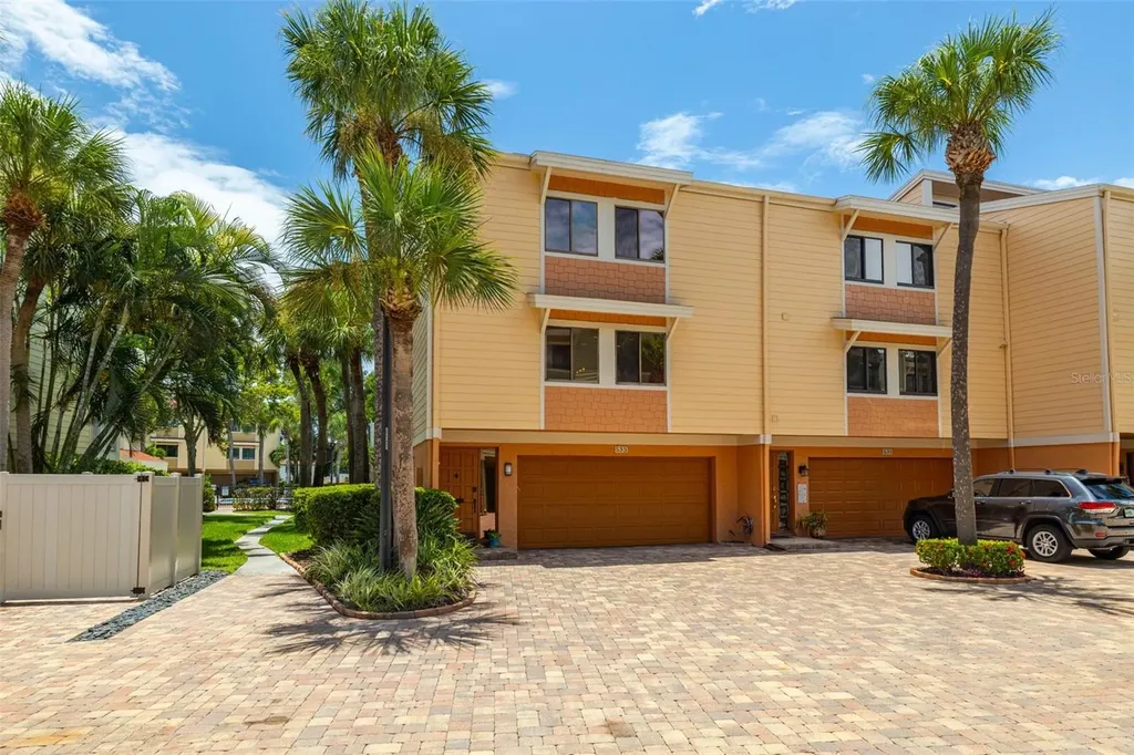 533 Sandy Hook Road Treasure Island FL 33706