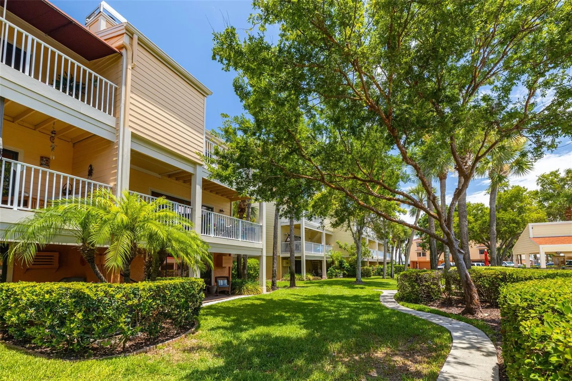 533 Sandy Hook Road Treasure Island FL 33706