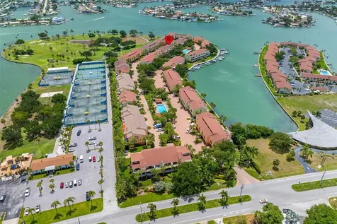 533 Sandy Hook Road Treasure Island FL 33706