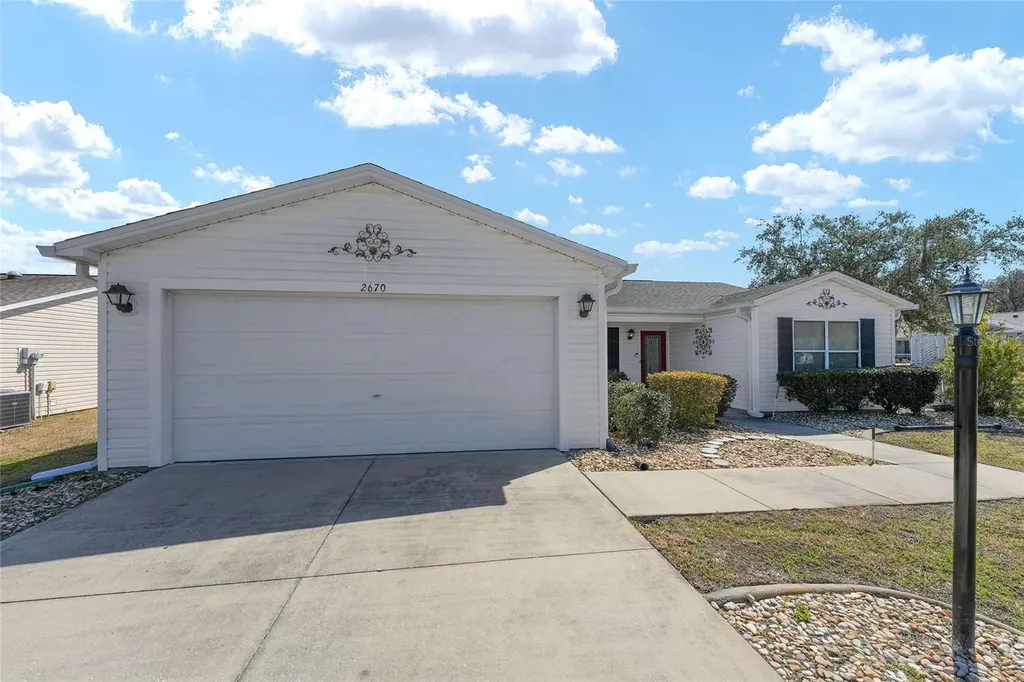 2670 Privada Drive The Villages FL 32162