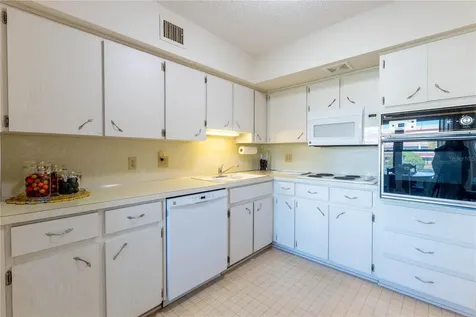 2310 Denmark Street Clearwater FL 33763