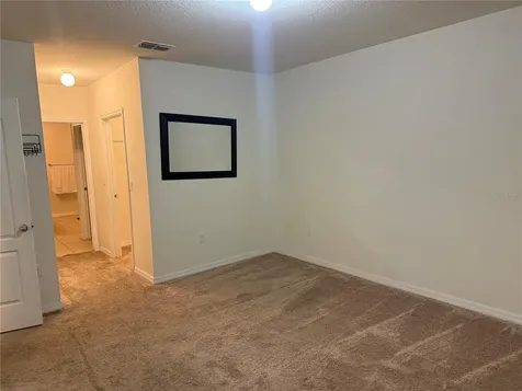 1895 Hickory Bluff Road Kissimmee FL 34744