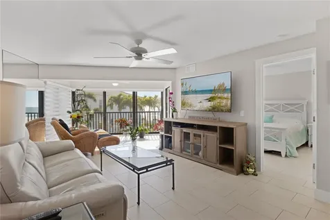 5608 Gulf Drive Holmes Beach FL 34217