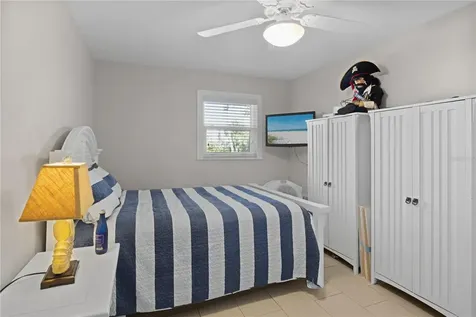 5608 Gulf Drive Holmes Beach FL 34217