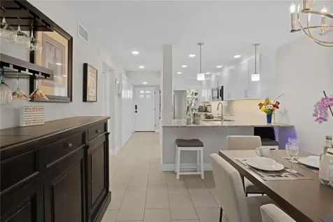 5608 Gulf Drive Holmes Beach FL 34217