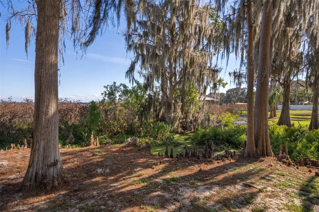 4300 Timberlane Road Lake Wales FL 33898