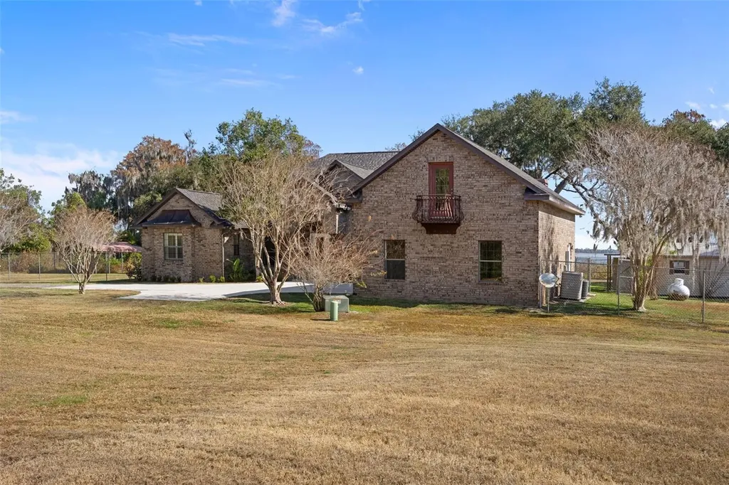 4300 Timberlane Road Lake Wales FL 33898