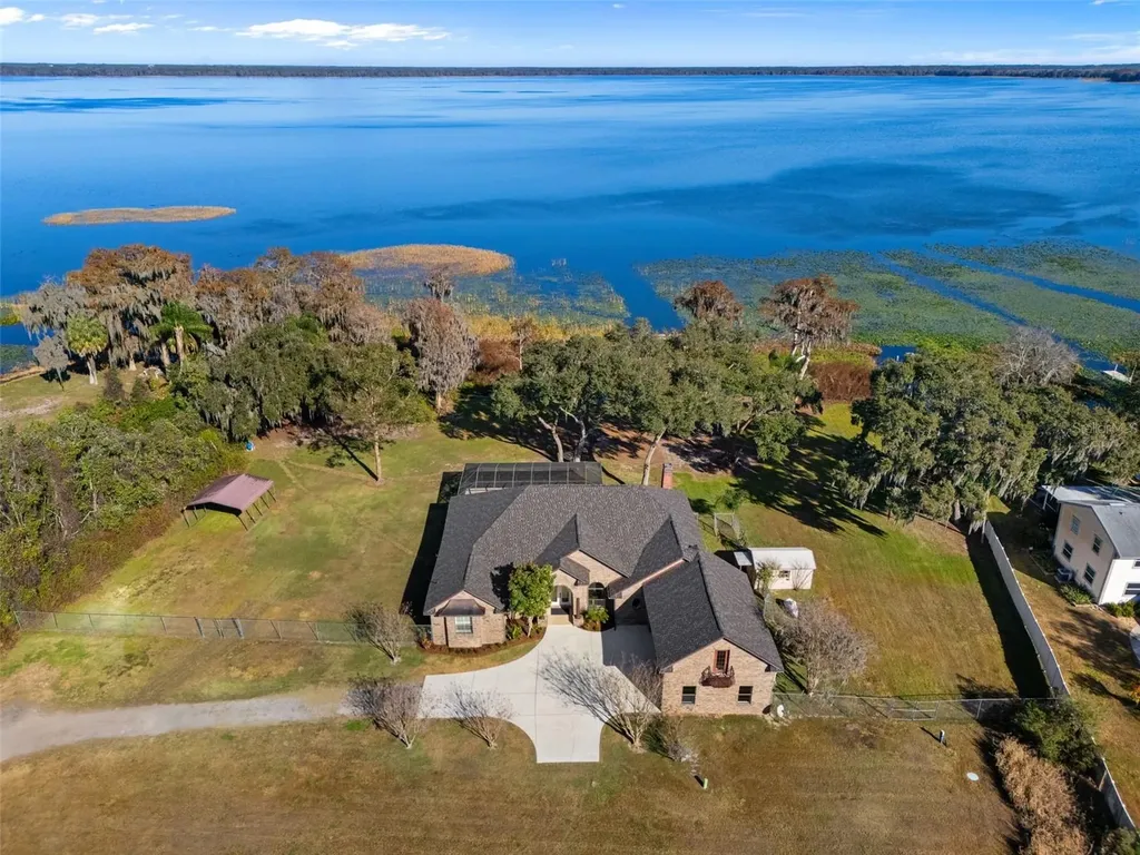 4300 Timberlane Road Lake Wales FL 33898