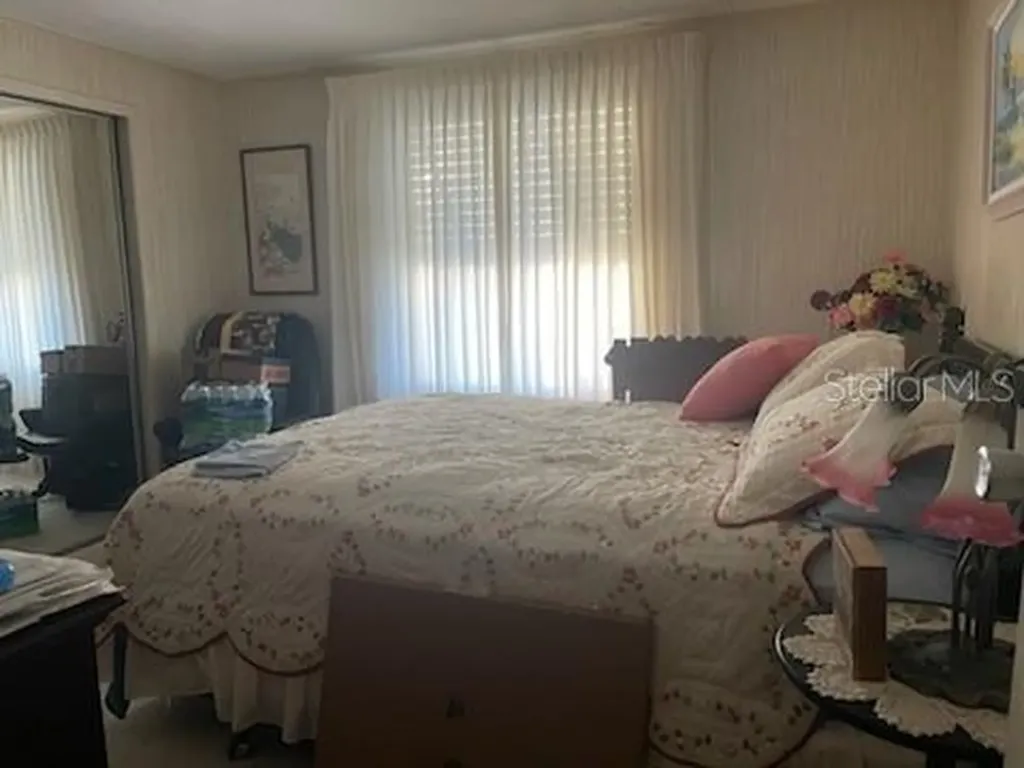 19 Bobcat Trail Wildwood FL 34785