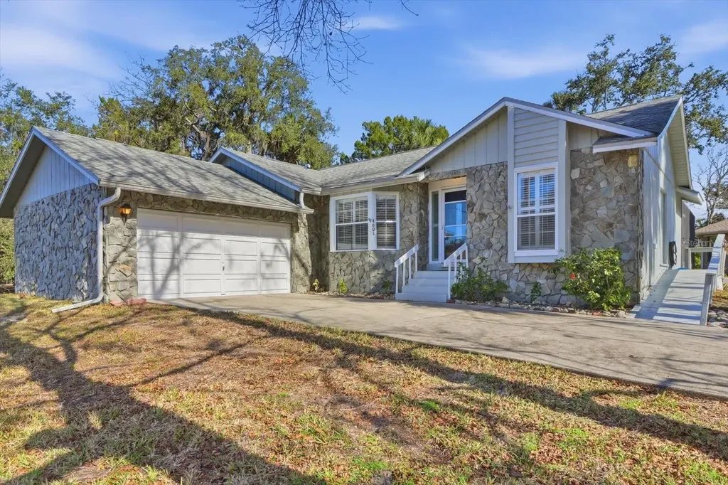 4601 S Gator Loop Homosassa FL 34448