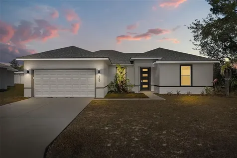 205 Hibiscus Lane Poinciana FL 34759