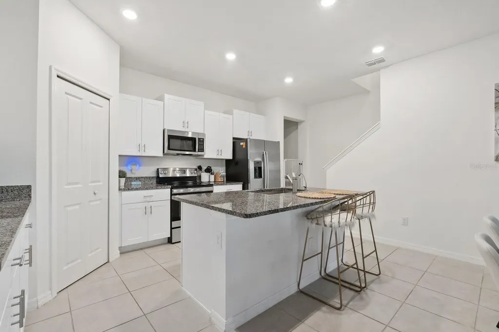 809 Tennyson Mill Circle Tampa FL 33619