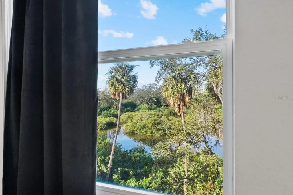 809 Tennyson Mill Circle Tampa FL 33619