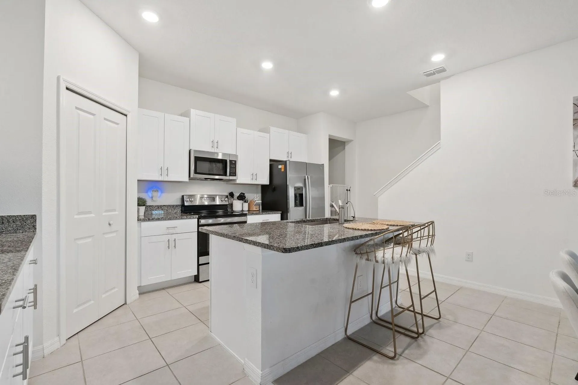 809 Tennyson Mill Circle Tampa FL 33619