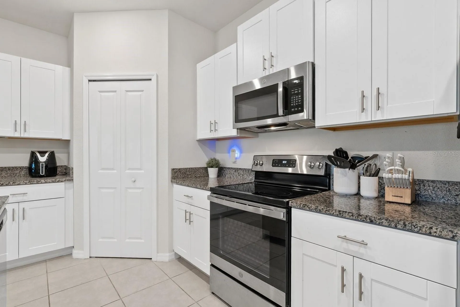 809 Tennyson Mill Circle Tampa FL 33619