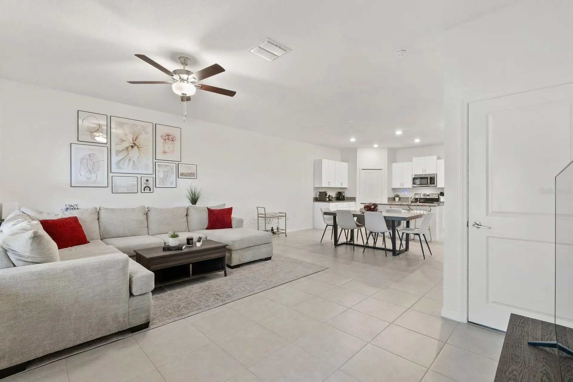 809 Tennyson Mill Circle Tampa FL 33619