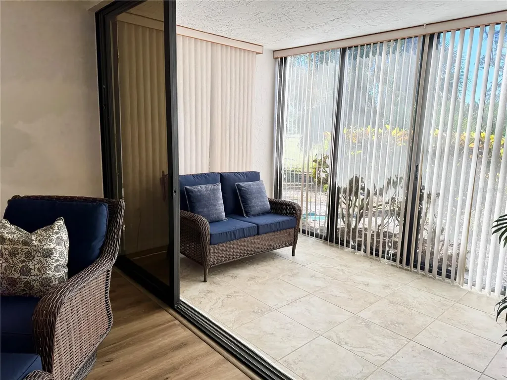 5124 Harpers Croft Sarasota FL 34235