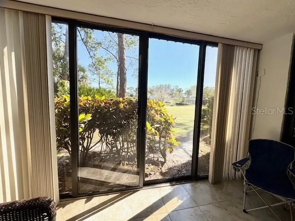 5124 Harpers Croft Sarasota FL 34235