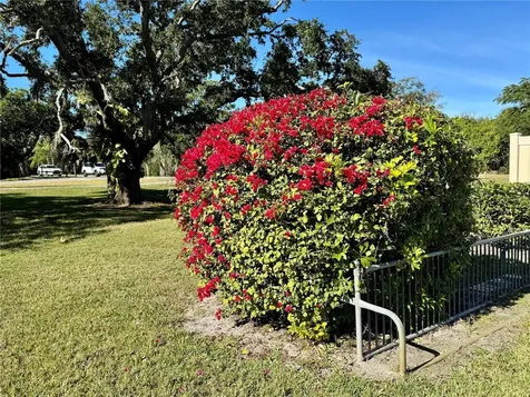 5124 Harpers Croft Sarasota FL 34235