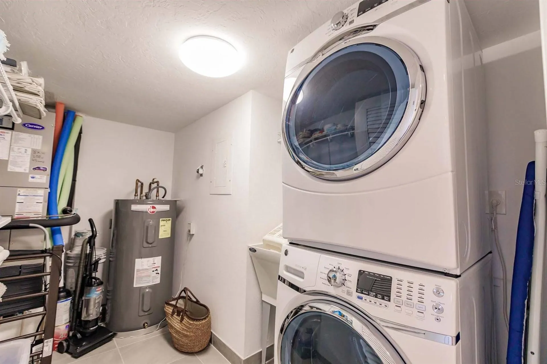 1125 W Peppertree Drive Sarasota FL 34242