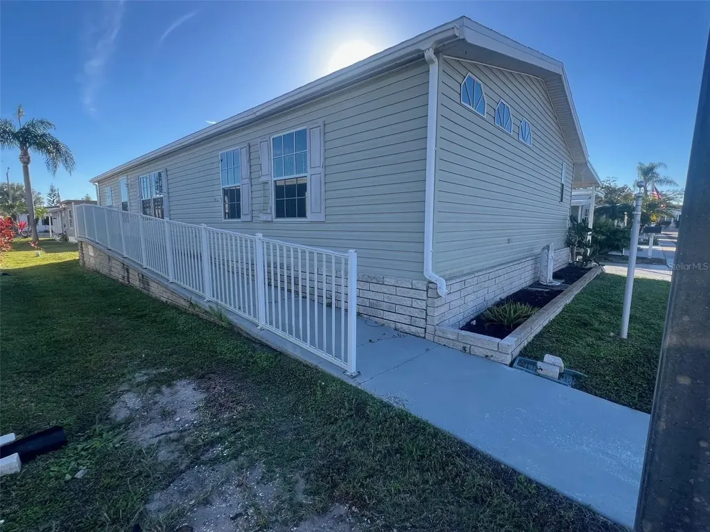 11300 124th Avenue Largo FL 33778