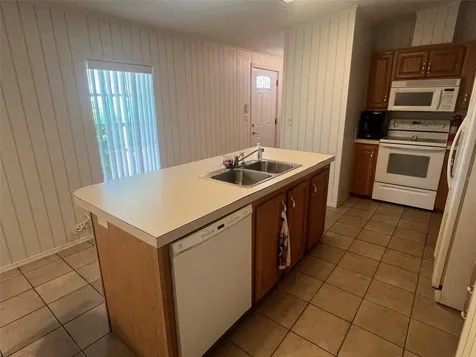 11300 124th Avenue Largo FL 33778