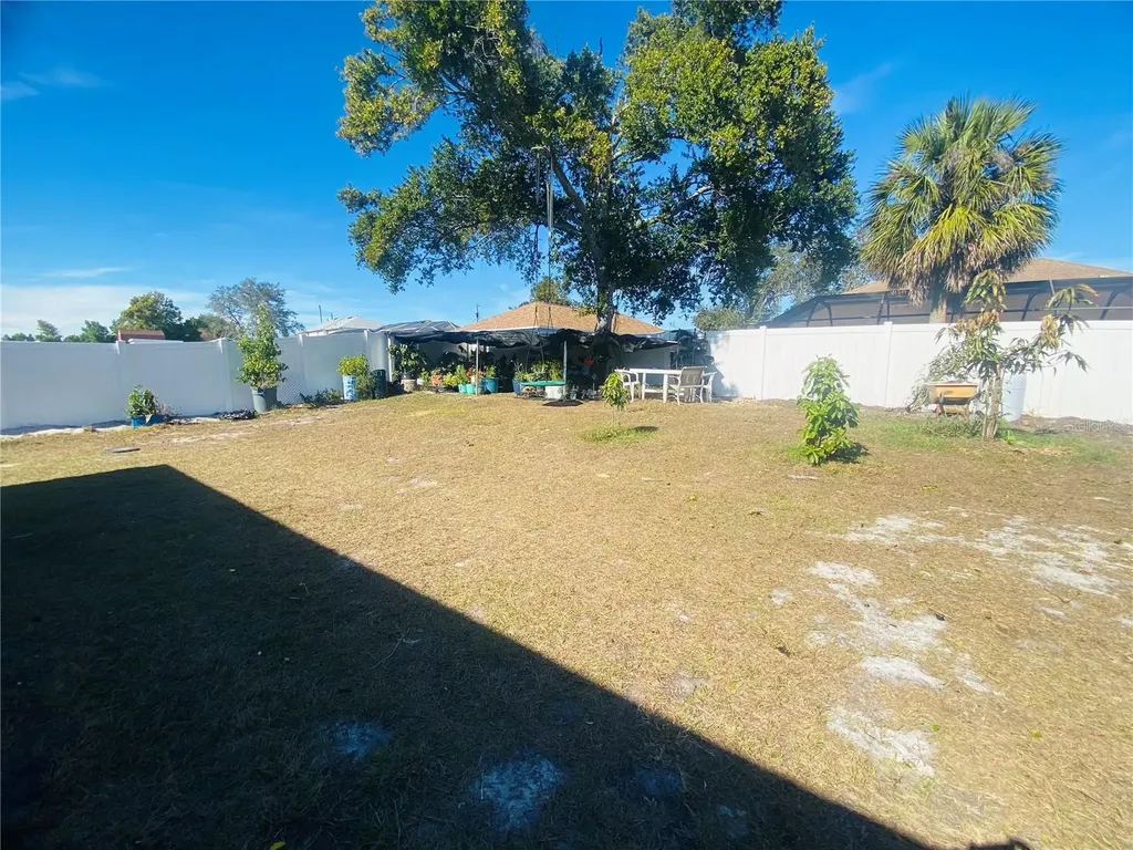 9429 Northcliffe Boulevard Spring Hill FL 34606