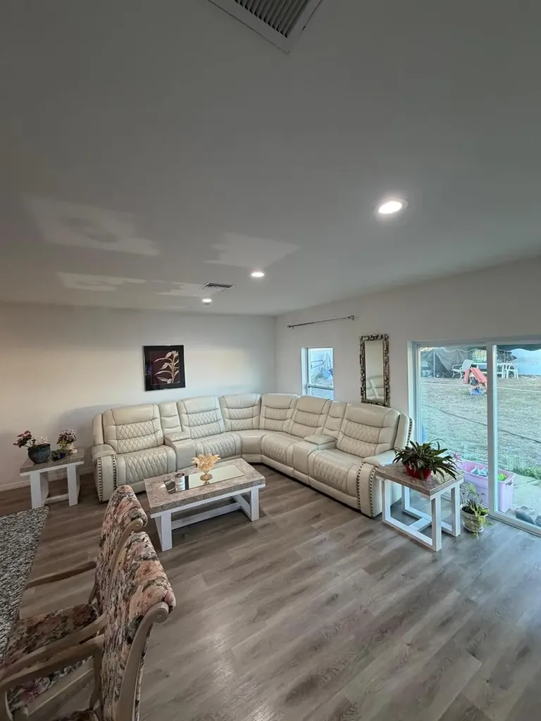 9429 Northcliffe Boulevard Spring Hill FL 34606
