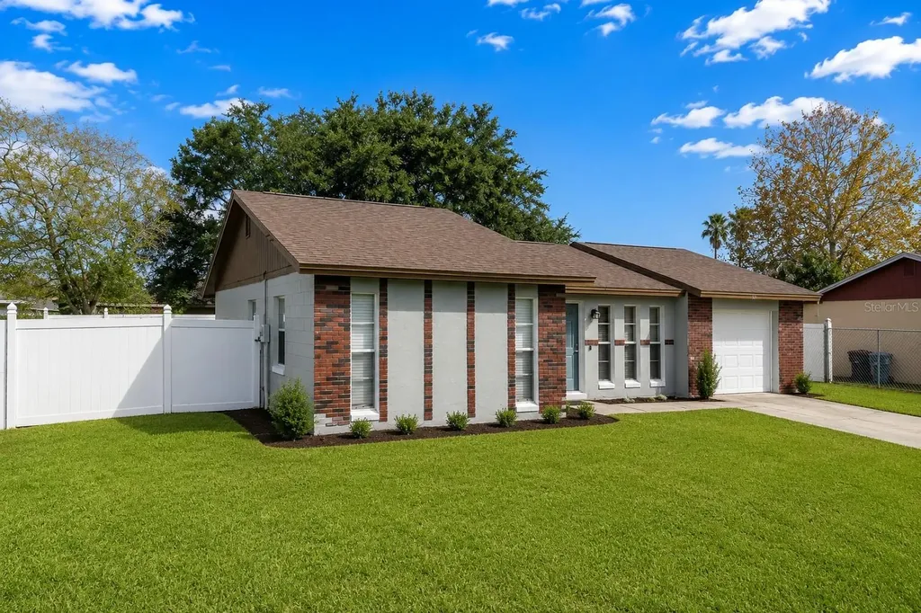 115 Toluca Drive Kissimmee FL 34743