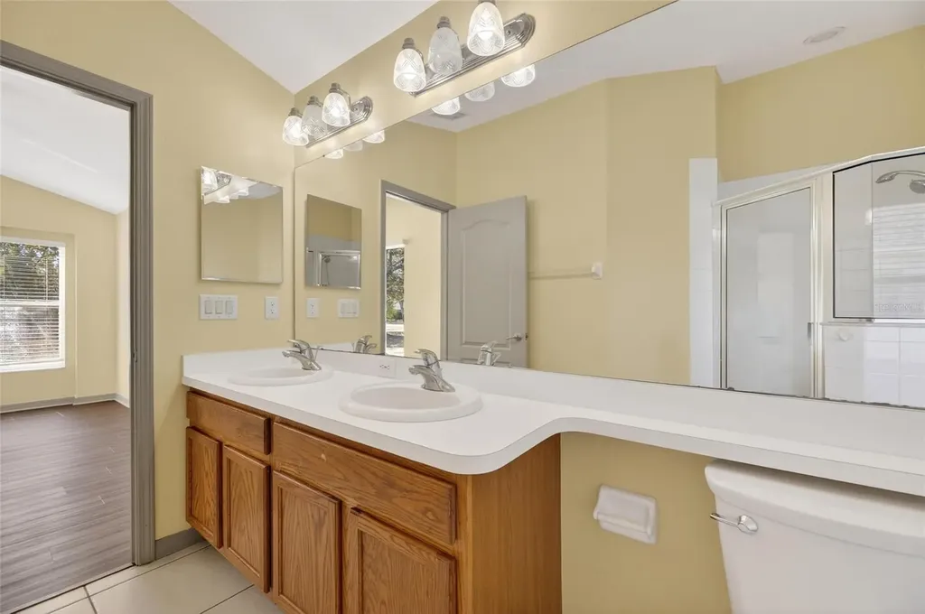 813 Cristelle Jean Drive Ruskin FL 33570