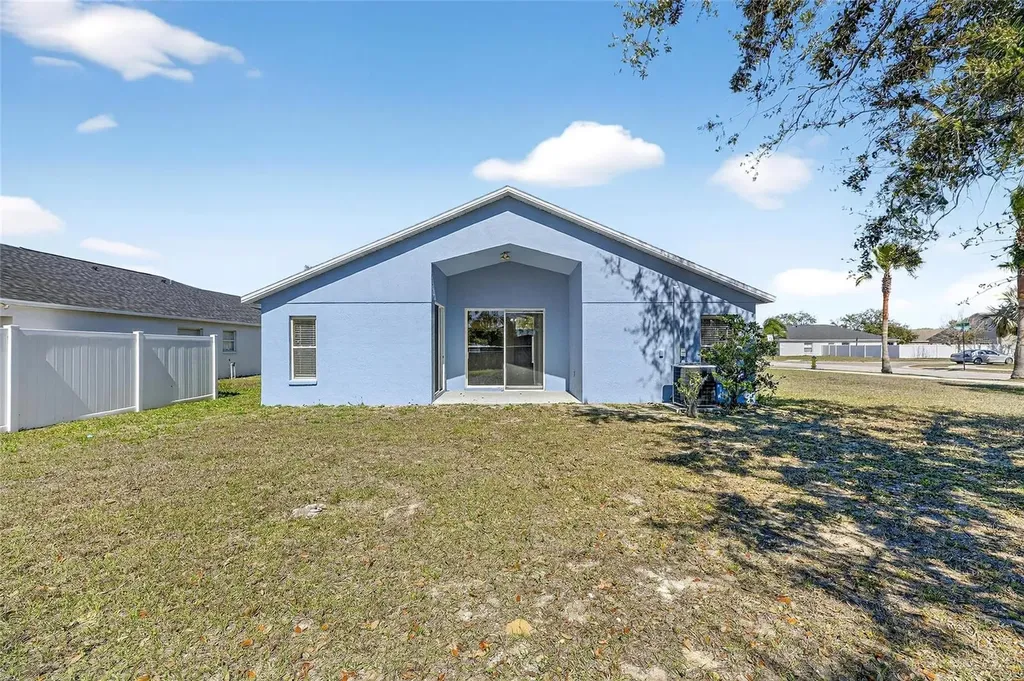 813 Cristelle Jean Drive Ruskin FL 33570