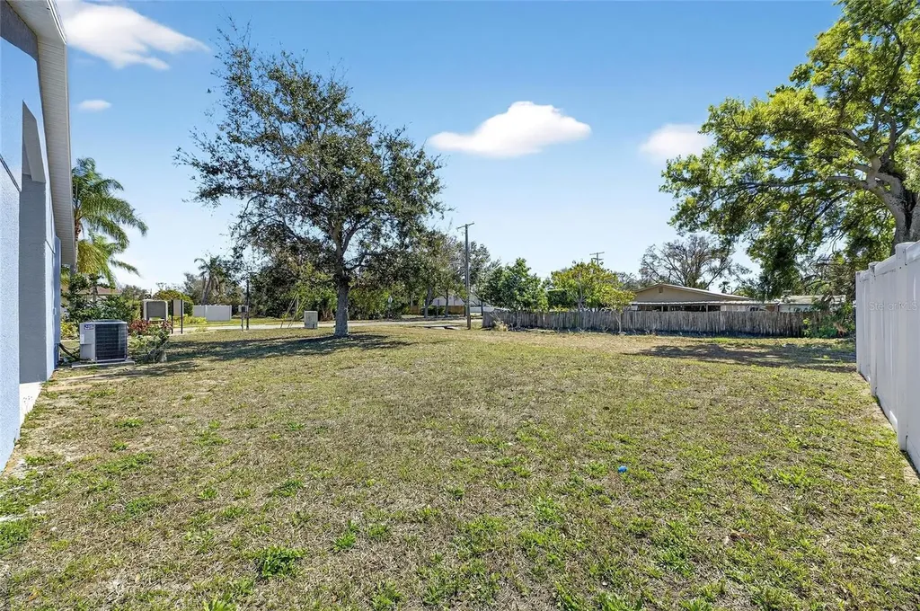 813 Cristelle Jean Drive Ruskin FL 33570