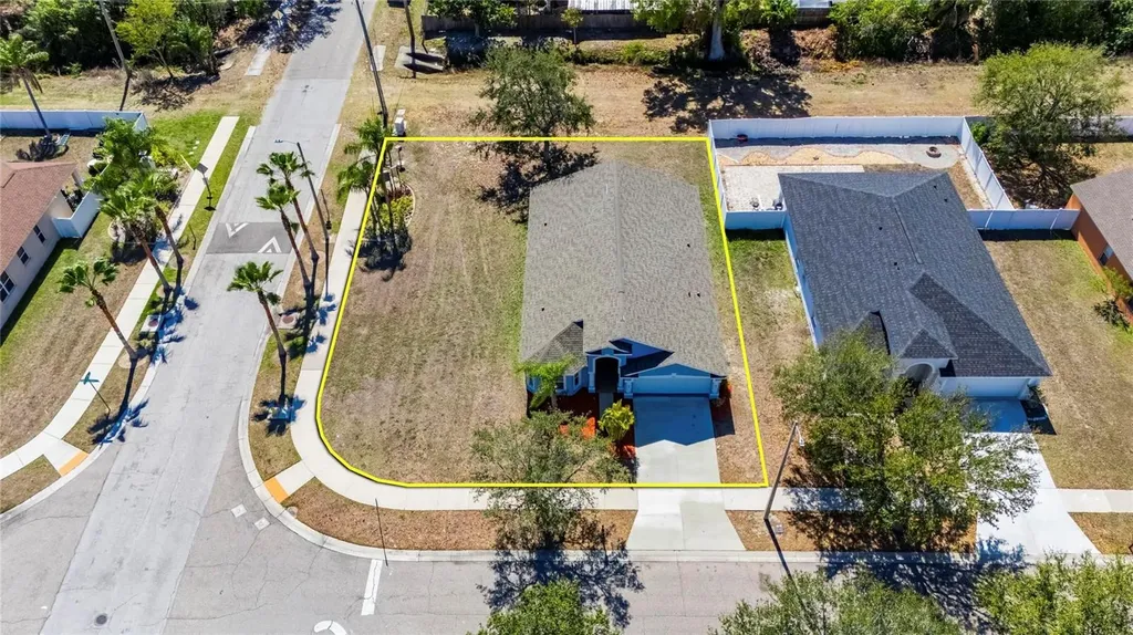 813 Cristelle Jean Drive Ruskin FL 33570