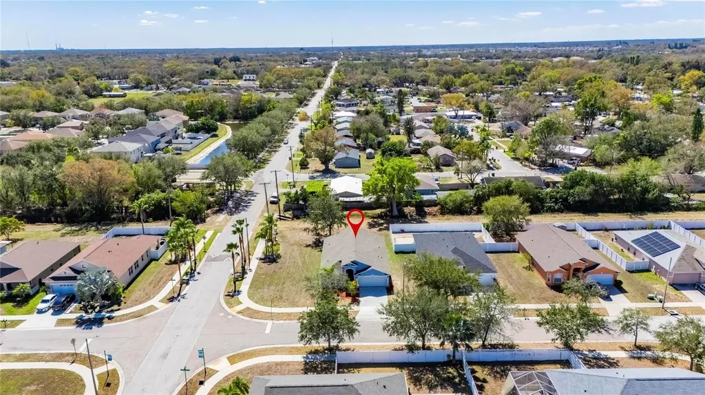 813 Cristelle Jean Drive Ruskin FL 33570