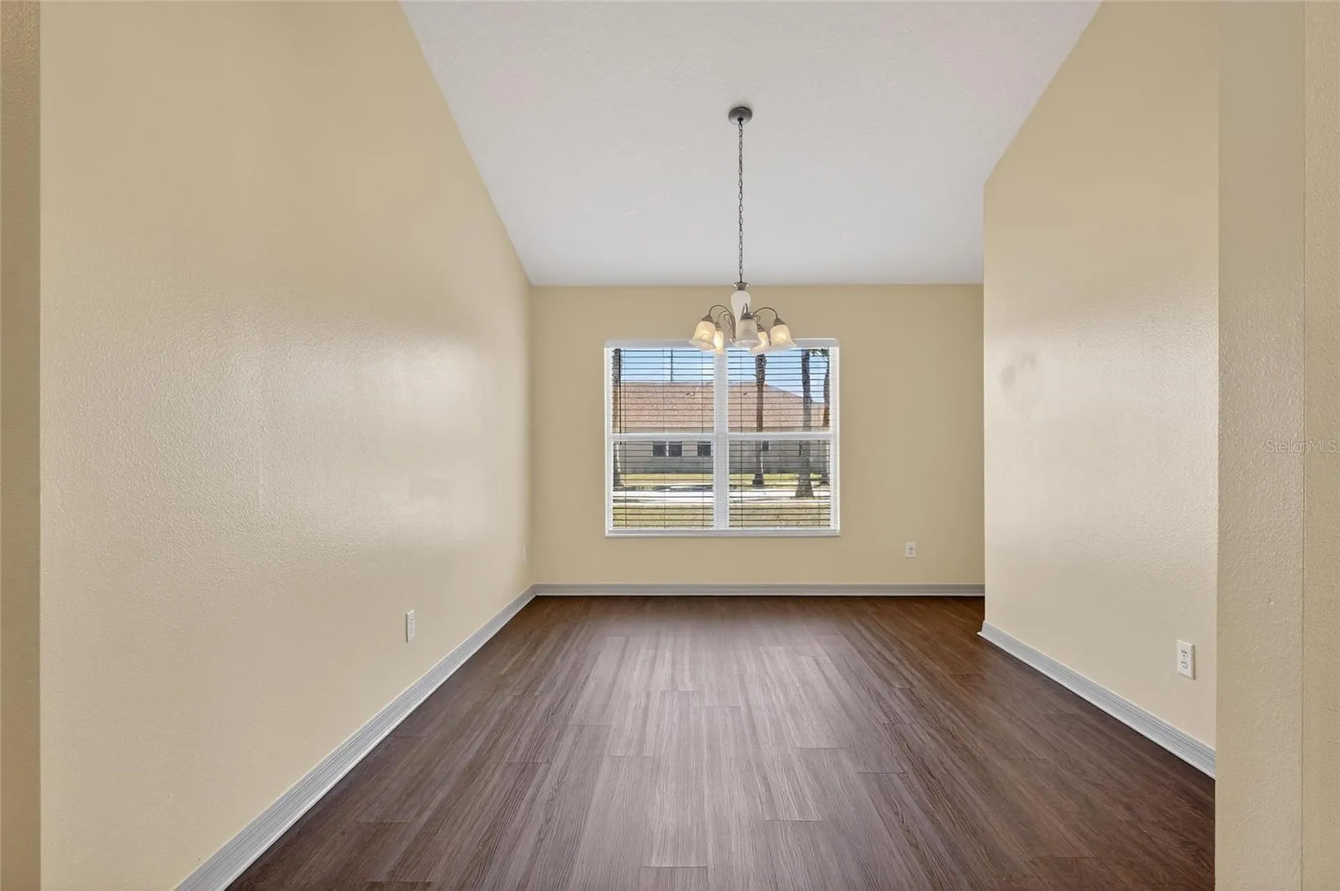 813 Cristelle Jean Drive Ruskin FL 33570