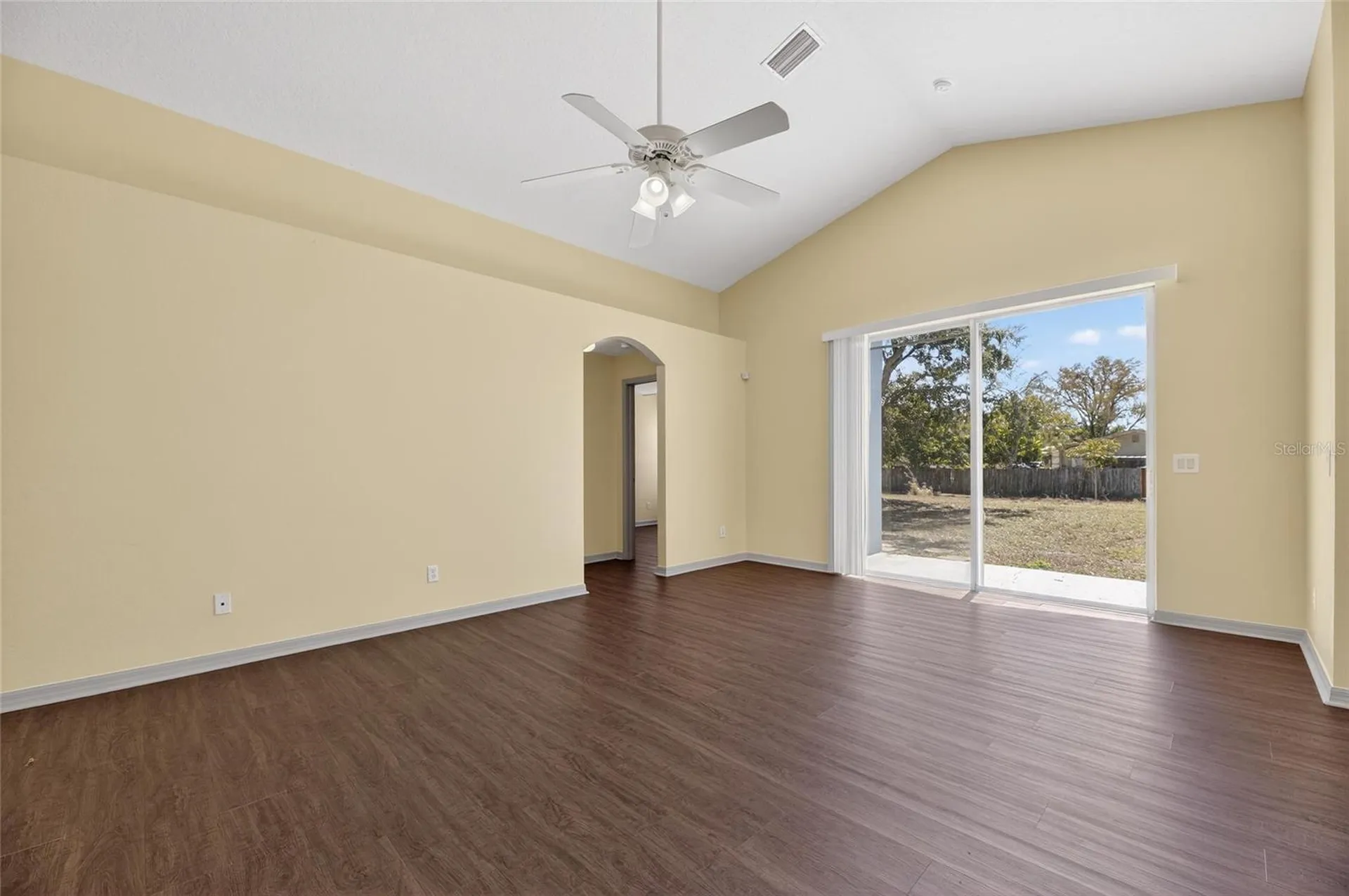 813 Cristelle Jean Drive Ruskin FL 33570
