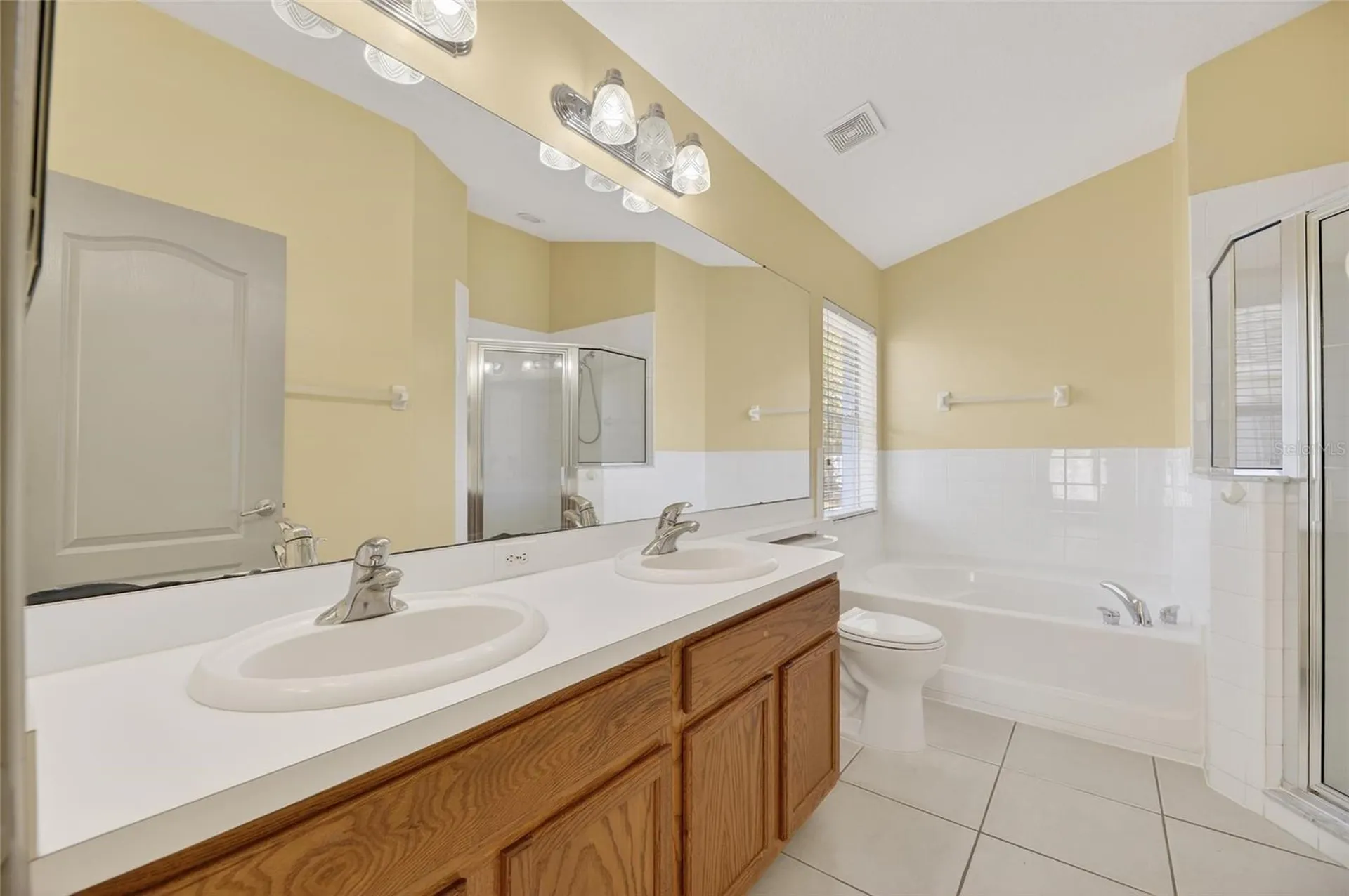 813 Cristelle Jean Drive Ruskin FL 33570