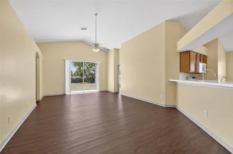 813 Cristelle Jean Drive Ruskin FL 33570