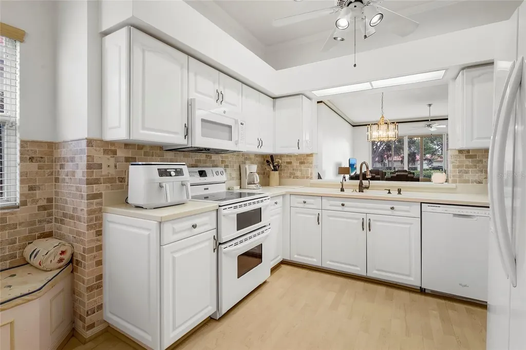 3350 W Chelmsford Court Sarasota FL 34235