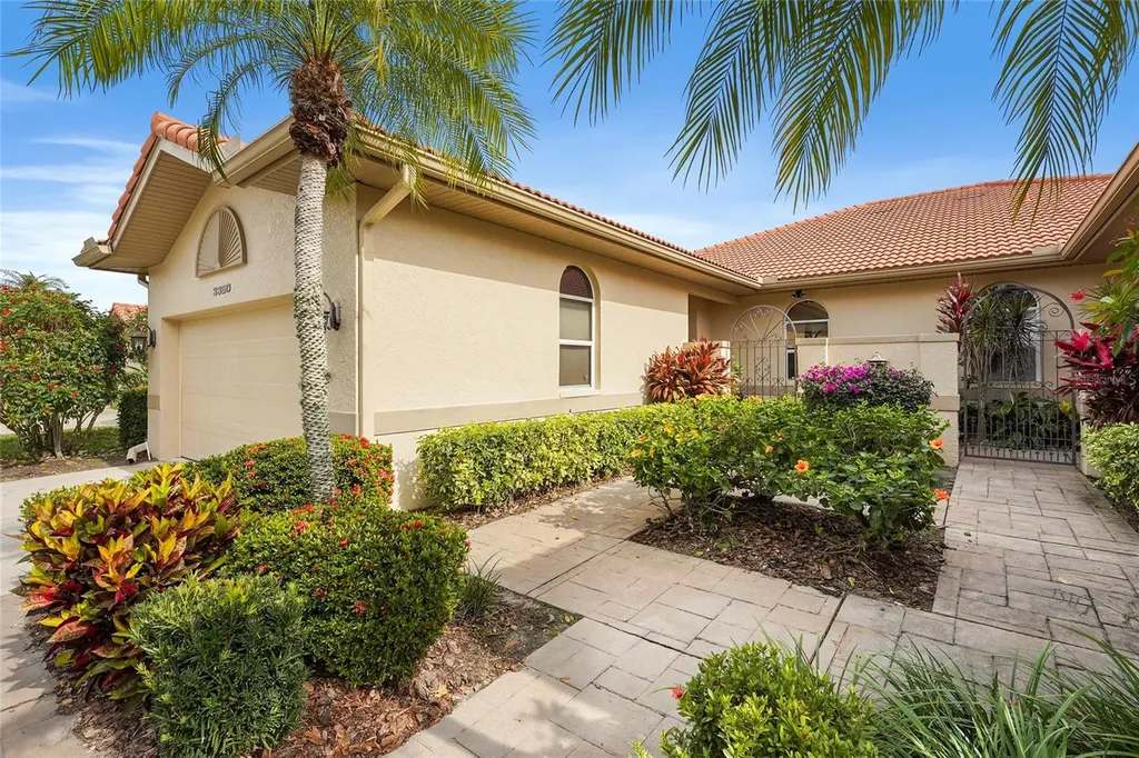3350 W Chelmsford Court Sarasota FL 34235