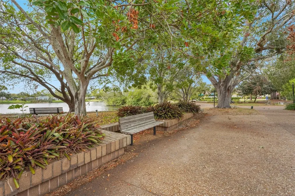 3350 W Chelmsford Court Sarasota FL 34235