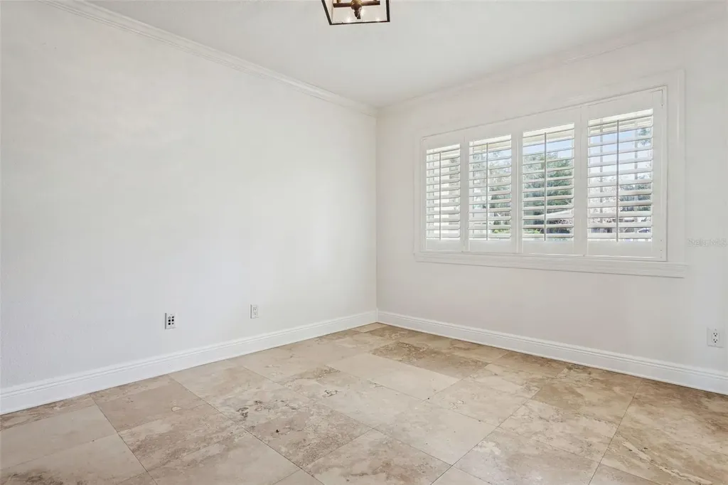 11606 Lipsey Road Tampa FL 33618