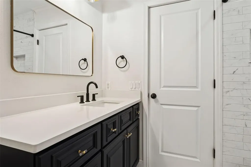 11606 Lipsey Road Tampa FL 33618
