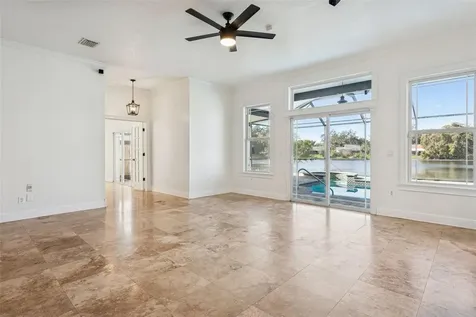 11606 Lipsey Road Tampa FL 33618
