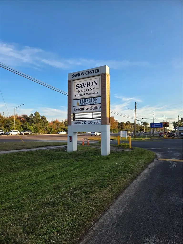 39936 Us Highway 19 N Tarpon Springs FL 34689