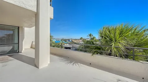 5300 Ocean Boulevard Sarasota FL 34242
